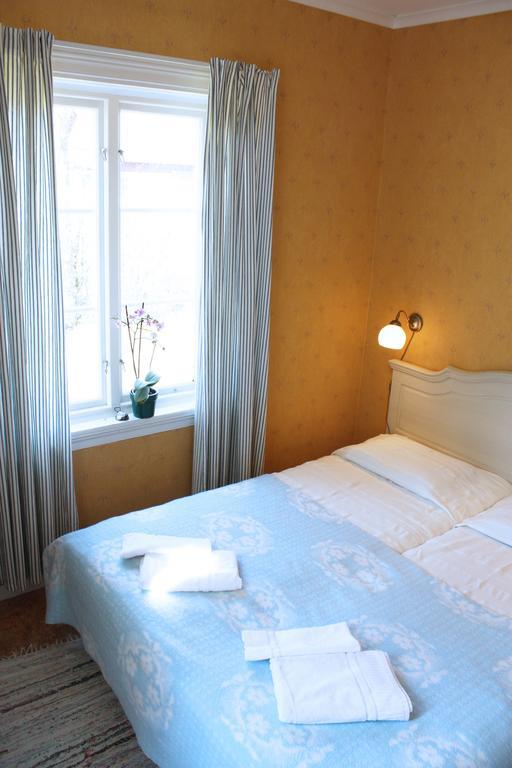 Gula Hoenan Guest House Ronehamn Rom bilde