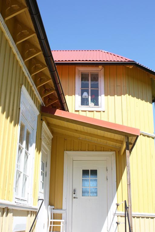 Gula Hoenan Guest House Ronehamn Rom bilde